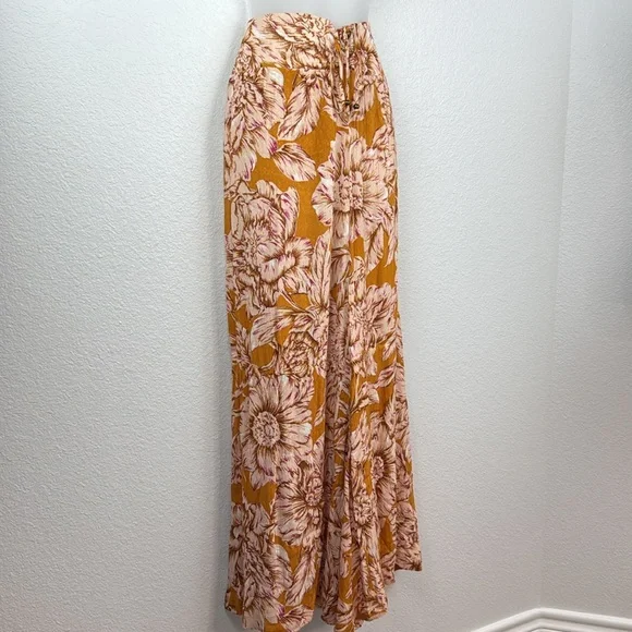 Band Of The Free ARIZONA GOLD FLORAL WIDE LEG PANTS Size Large NWT - Picture 9 of 11